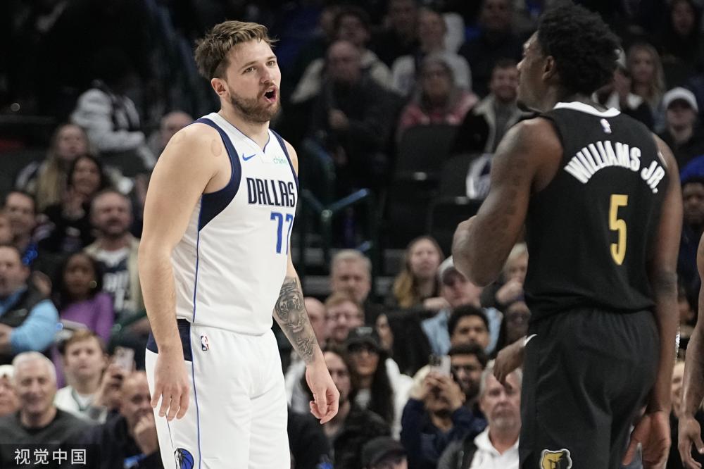 更衣室毒瘤 更衣室毒瘤